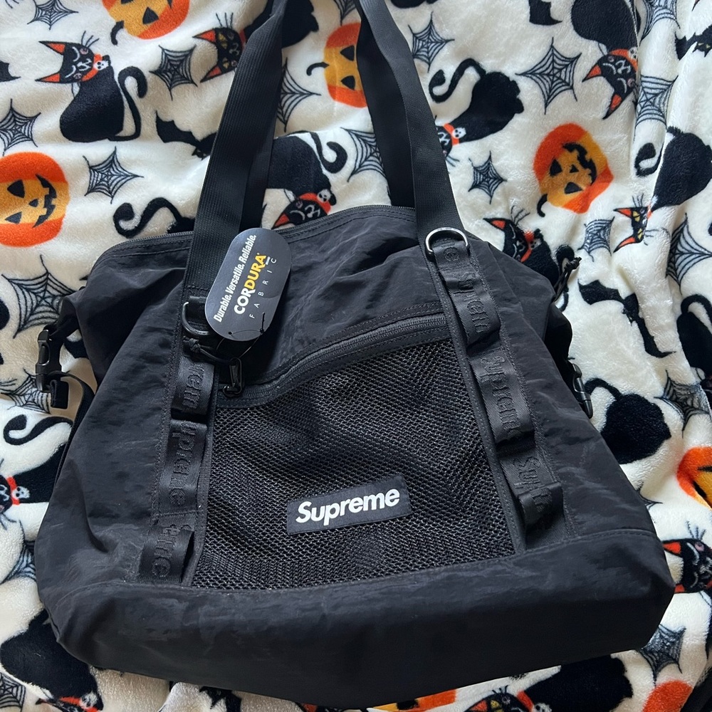New with tags supreme bag